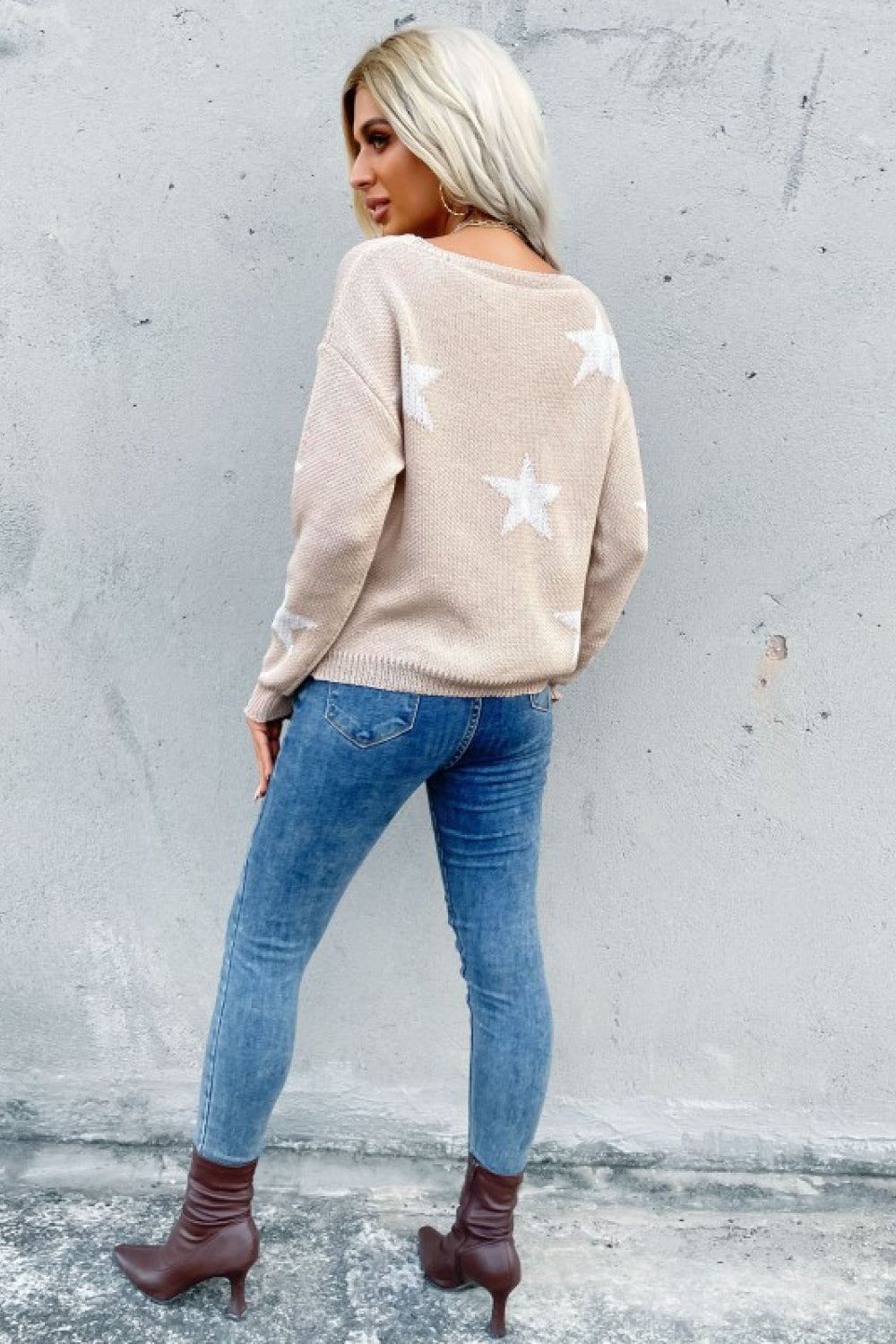 Women's Star Pattern Drop Shoulder Sweater