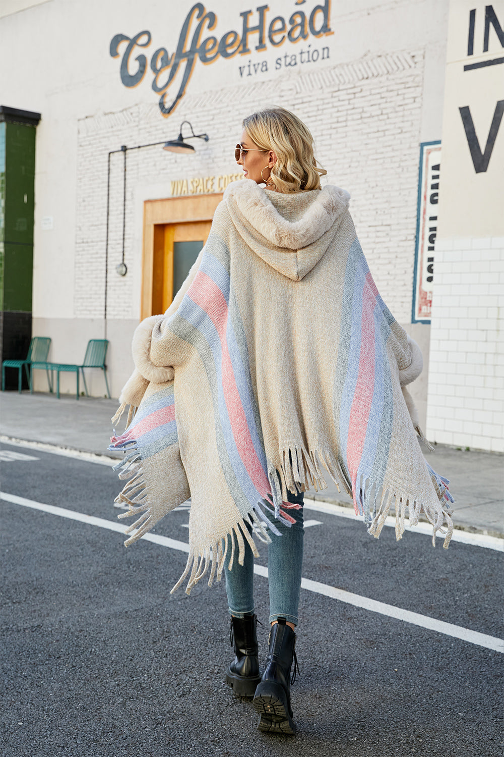 One Size Color Block Fringe Detail Poncho