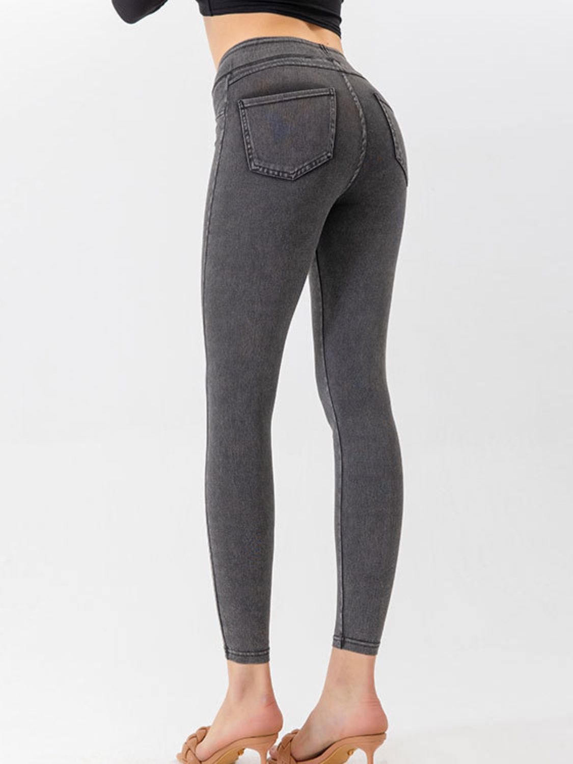 EMMA & ELLA High Waist Cropped Active Leggings