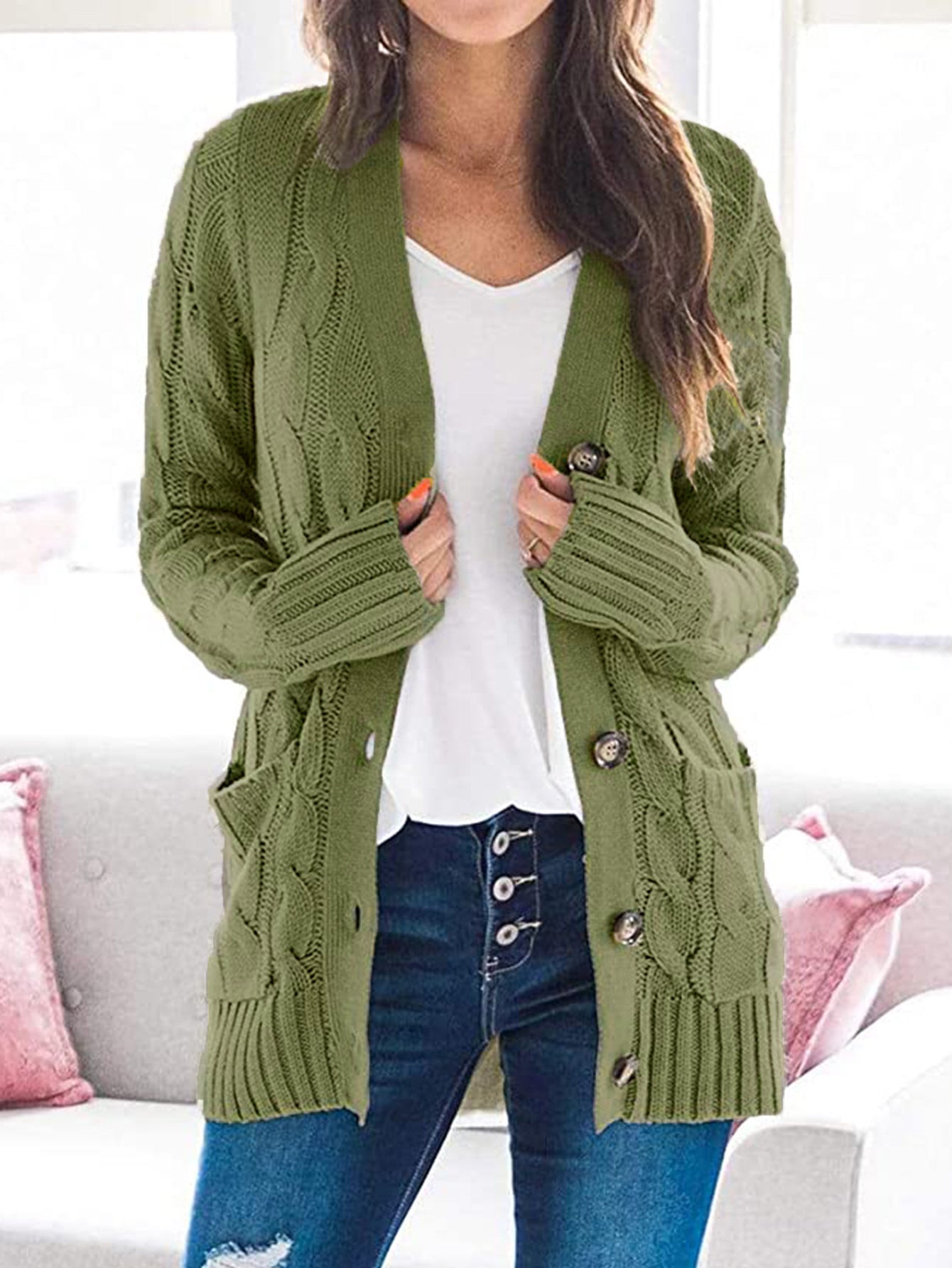 SavannahTree Cable-Knit Buttoned Cardigan with Pockets