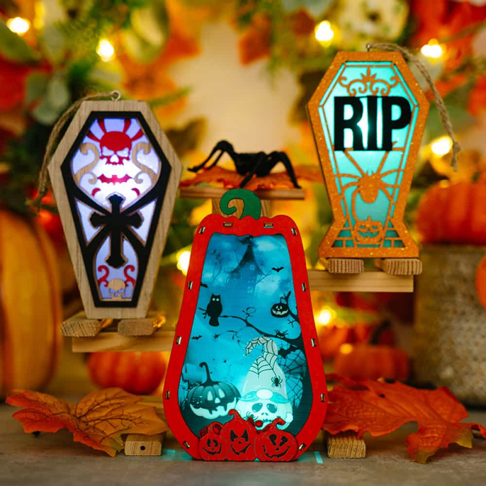 HALLOWEEN Assorted 2-Piece Light-Up Hanging Widgets