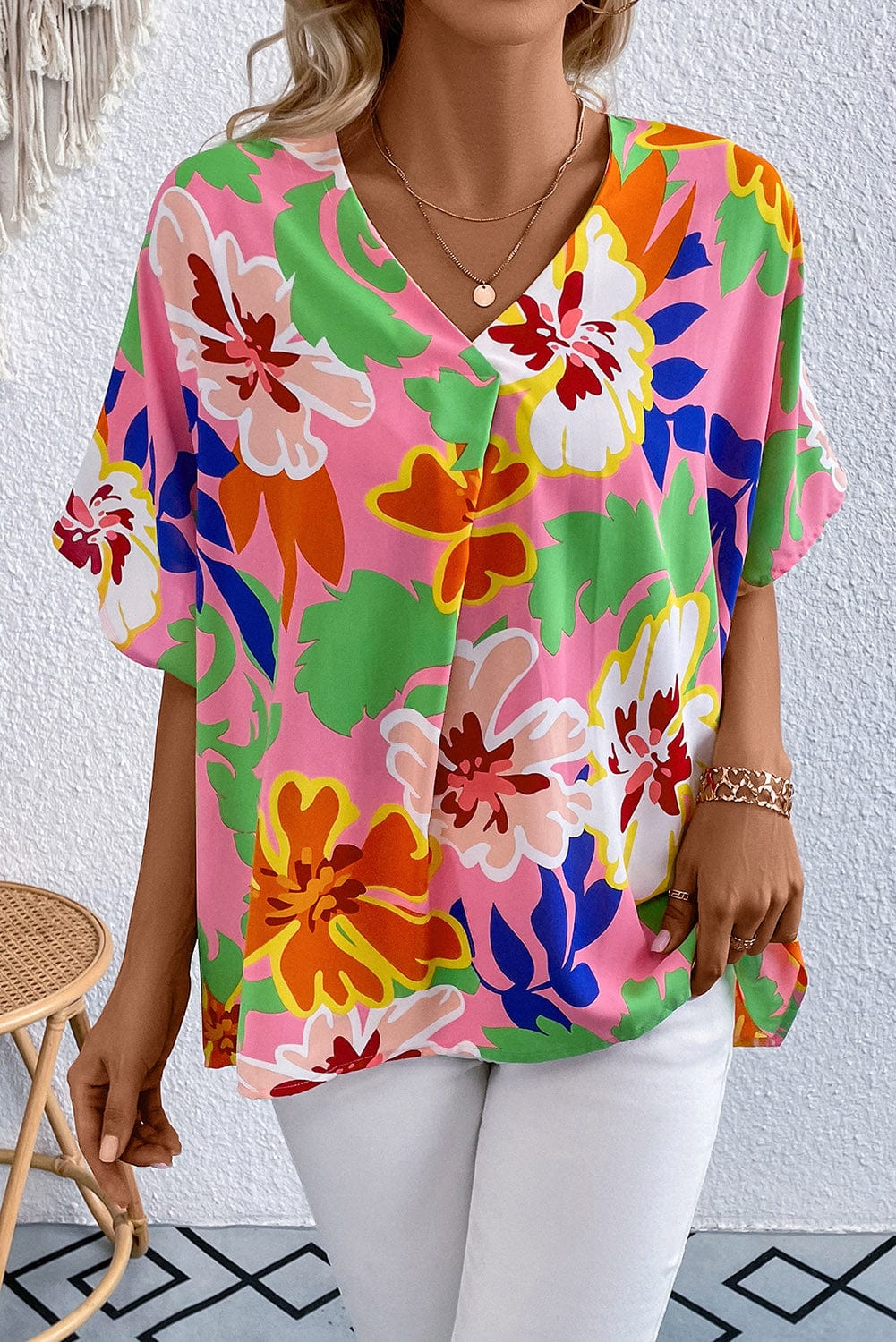 LEXXXY Floral Print V-Neck Short Raglan Sleeve Blouse