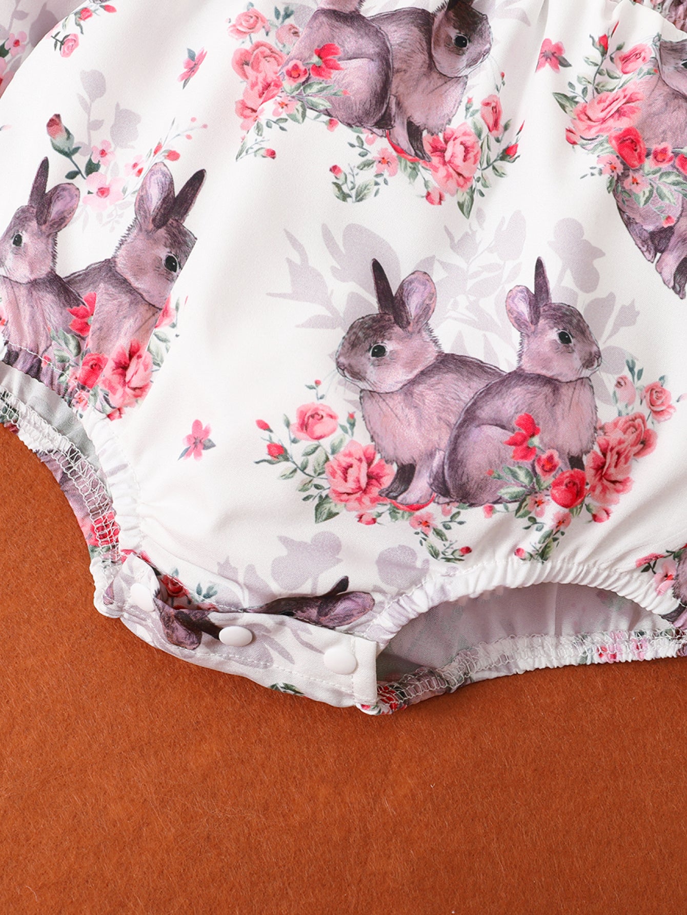 LITTLE GIRLS Bunny Print Cold Shoulder Smocked Bodysuit SZ 0M- 18M