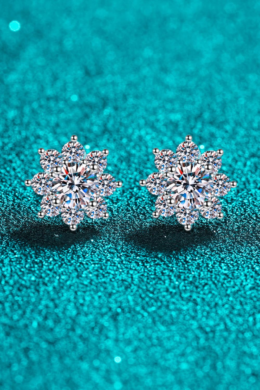 1 Carat Moissanite 925 Sterling Silver Flower Earrings 💜