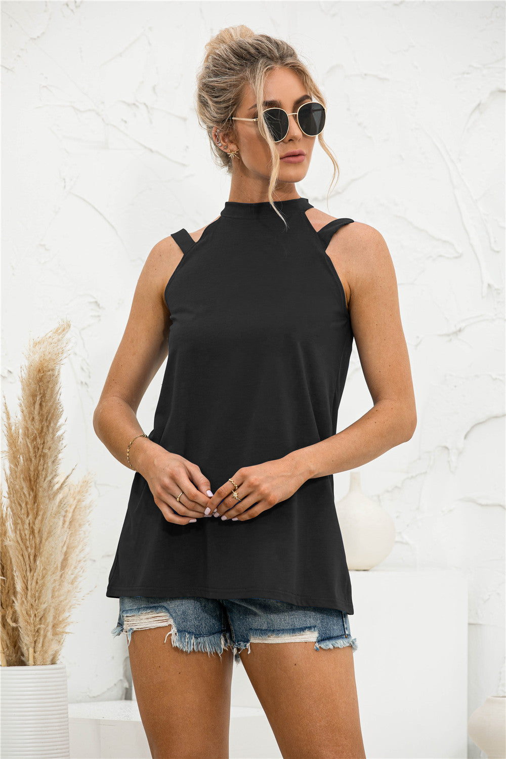 Women's Cutout Mock Neck Tank