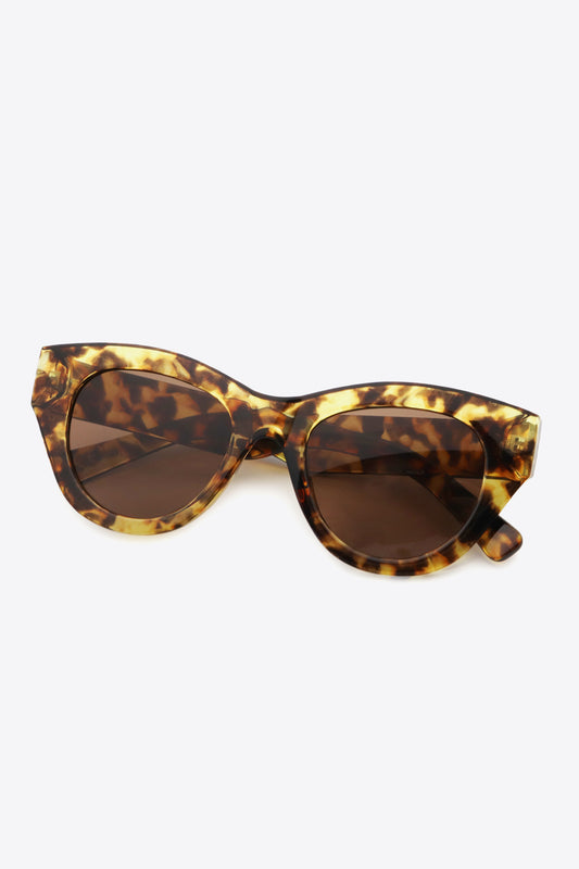 SUNKISSED DREAMS Tortoiseshell Polycarbonate Wayfarer Sunglasses