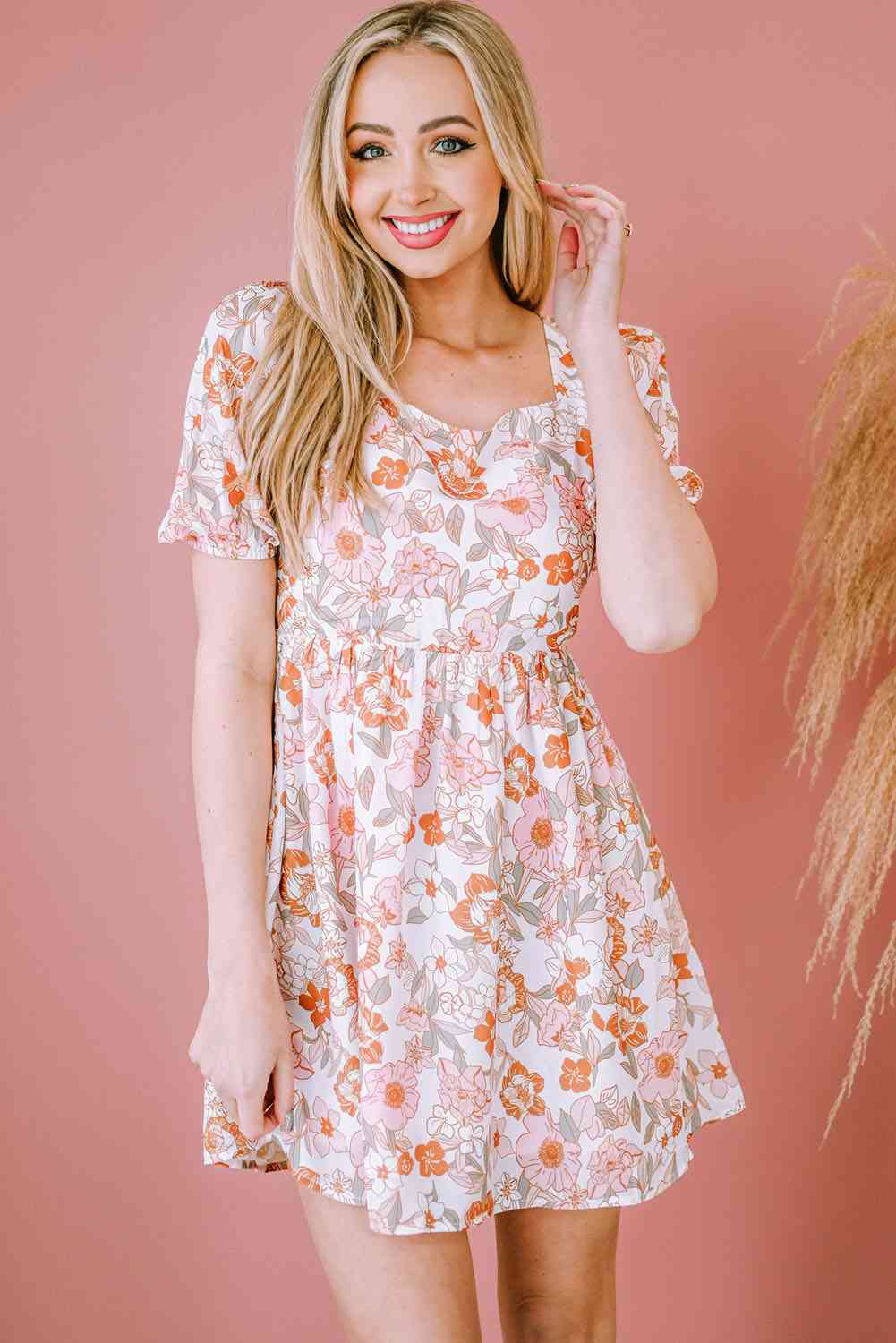 Women's Obsessed Blush Pink Floral Tie-Back Puff Sleeve Dress