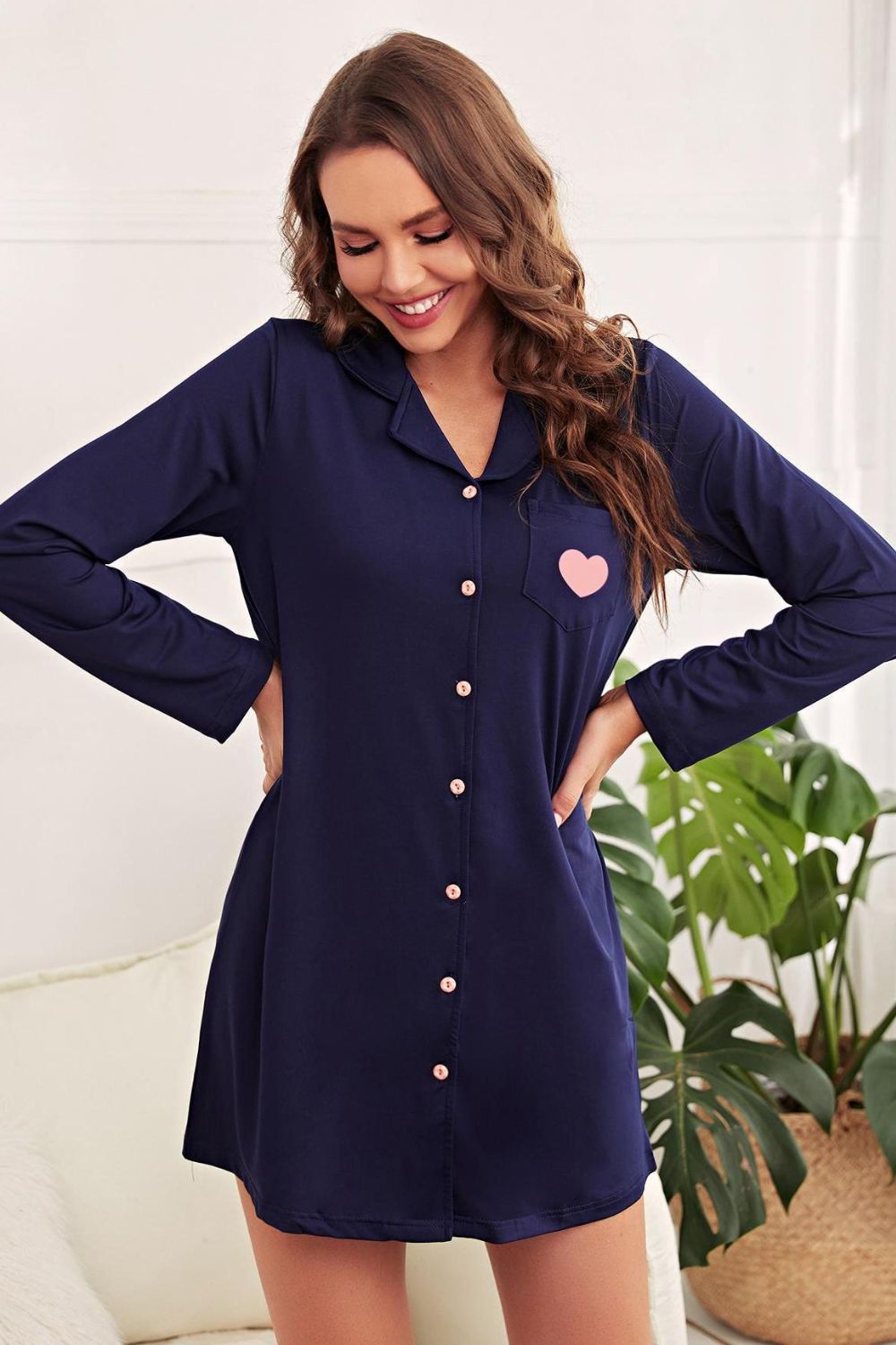 SOCOMFY Heart Graphic Lapel Collar Night Shirt Dress