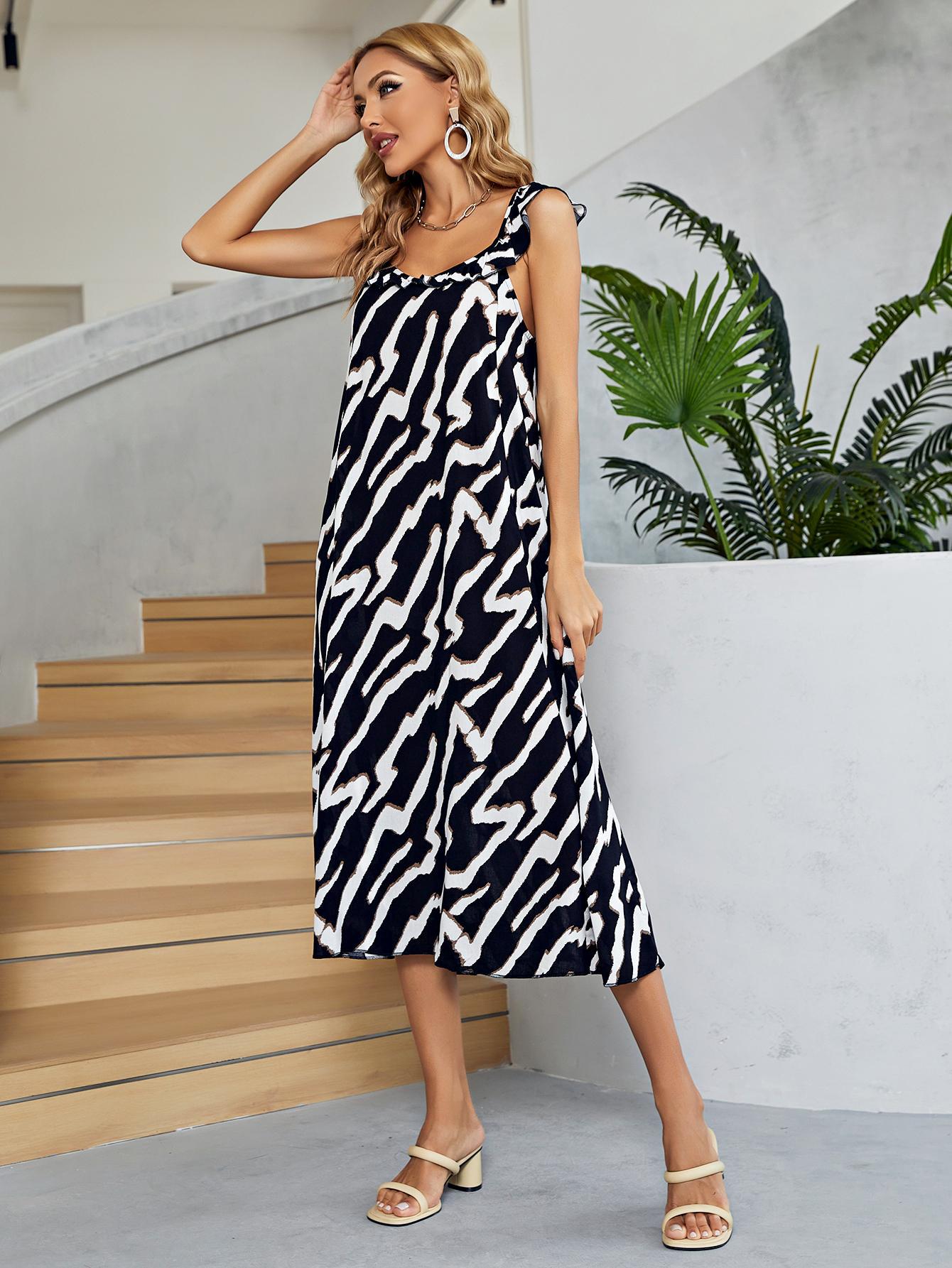 BAYSIDE Two-Tone Low Back Midi Dress