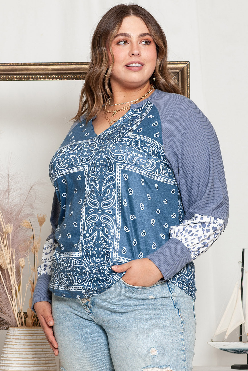 Adelisa & Yehn Plus Size V-Neck Printed Raglan Sleeve Blouse