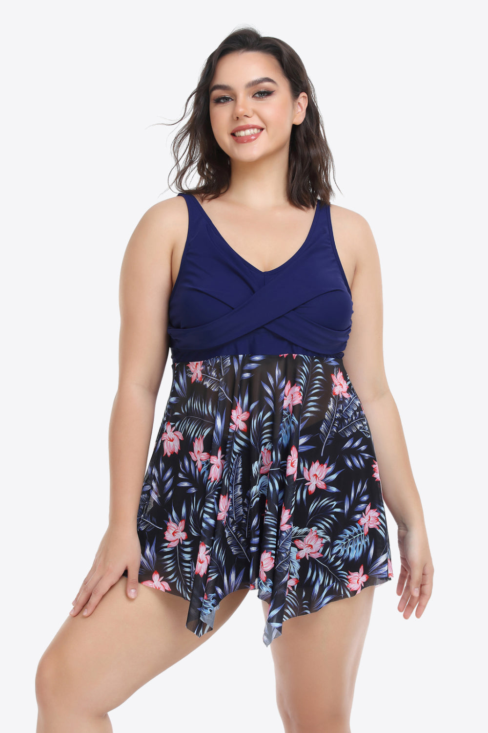 Women's Plus Size Floral Two-Tone Asymmetrical Hem Two-Piece Swimsuit