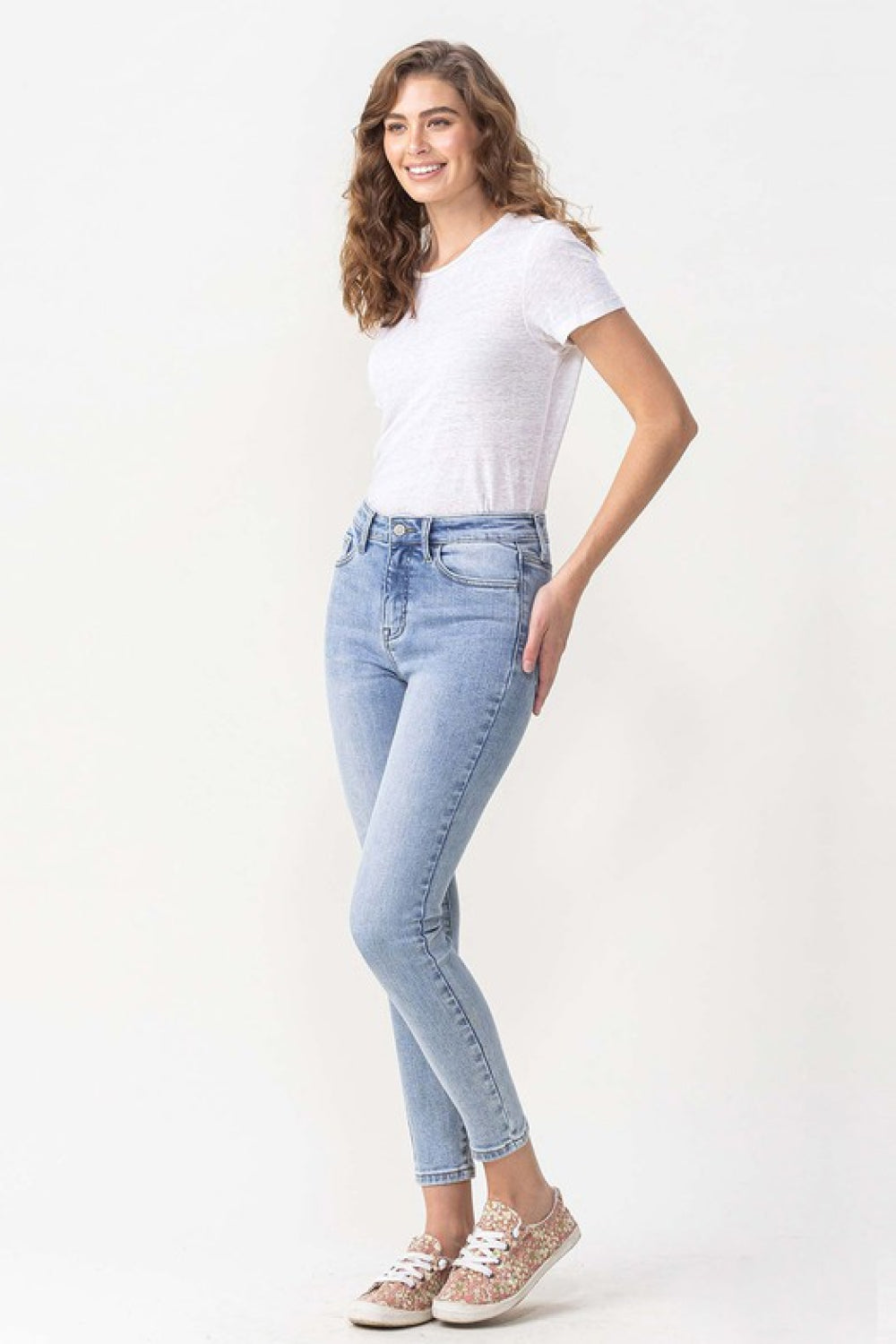 Women's Lovervet Full Size Talia High Rise Crop Skinny Jeans