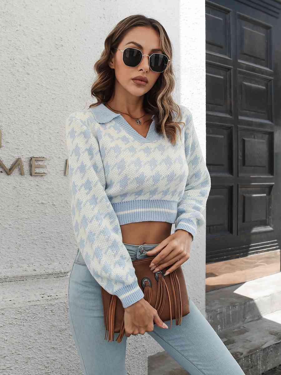 KnittedEmporium Houndstooth Johnny Collar Cropped Sweater