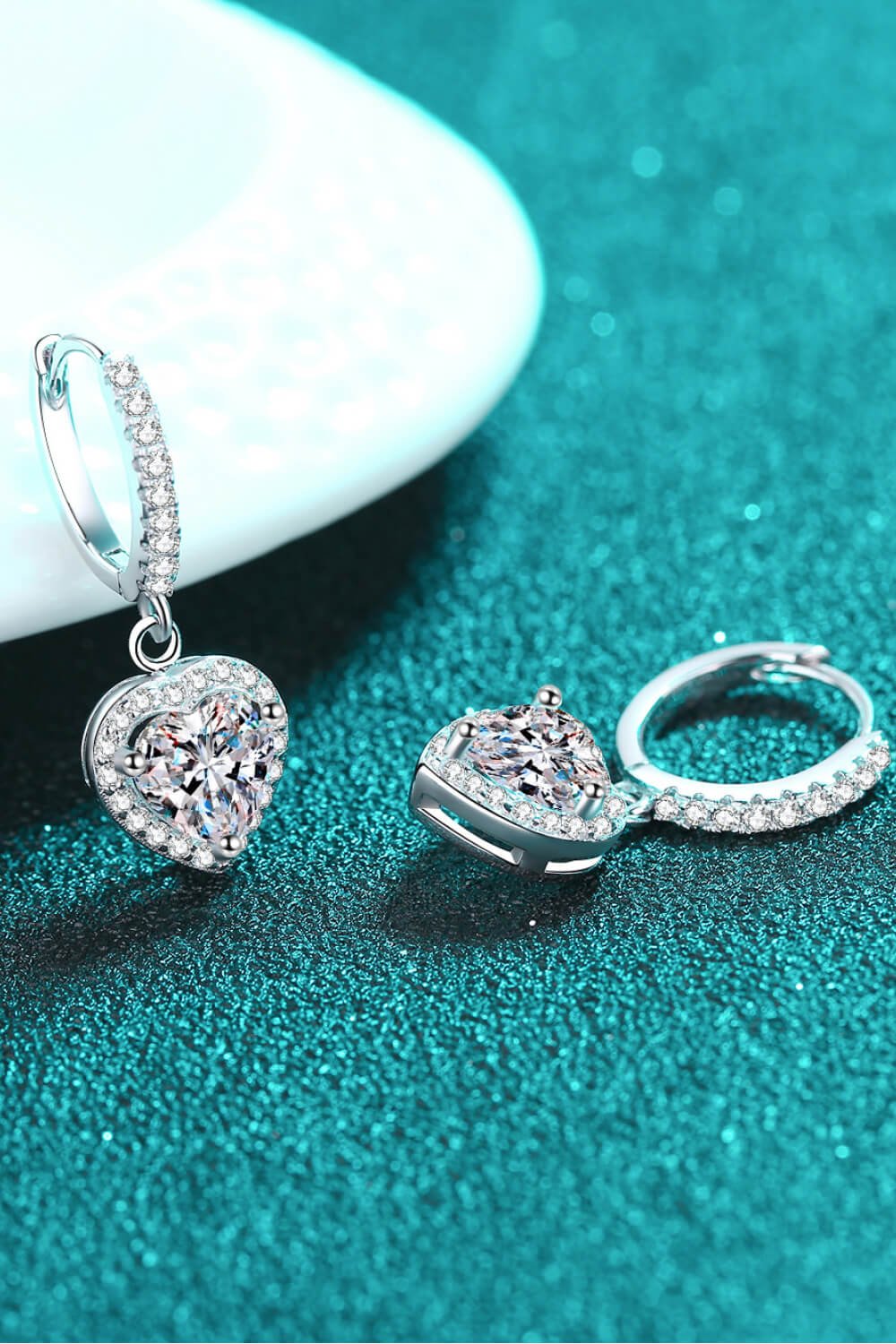 2 Carat Moissanite Women's Heart-Shaped Drop Earrings