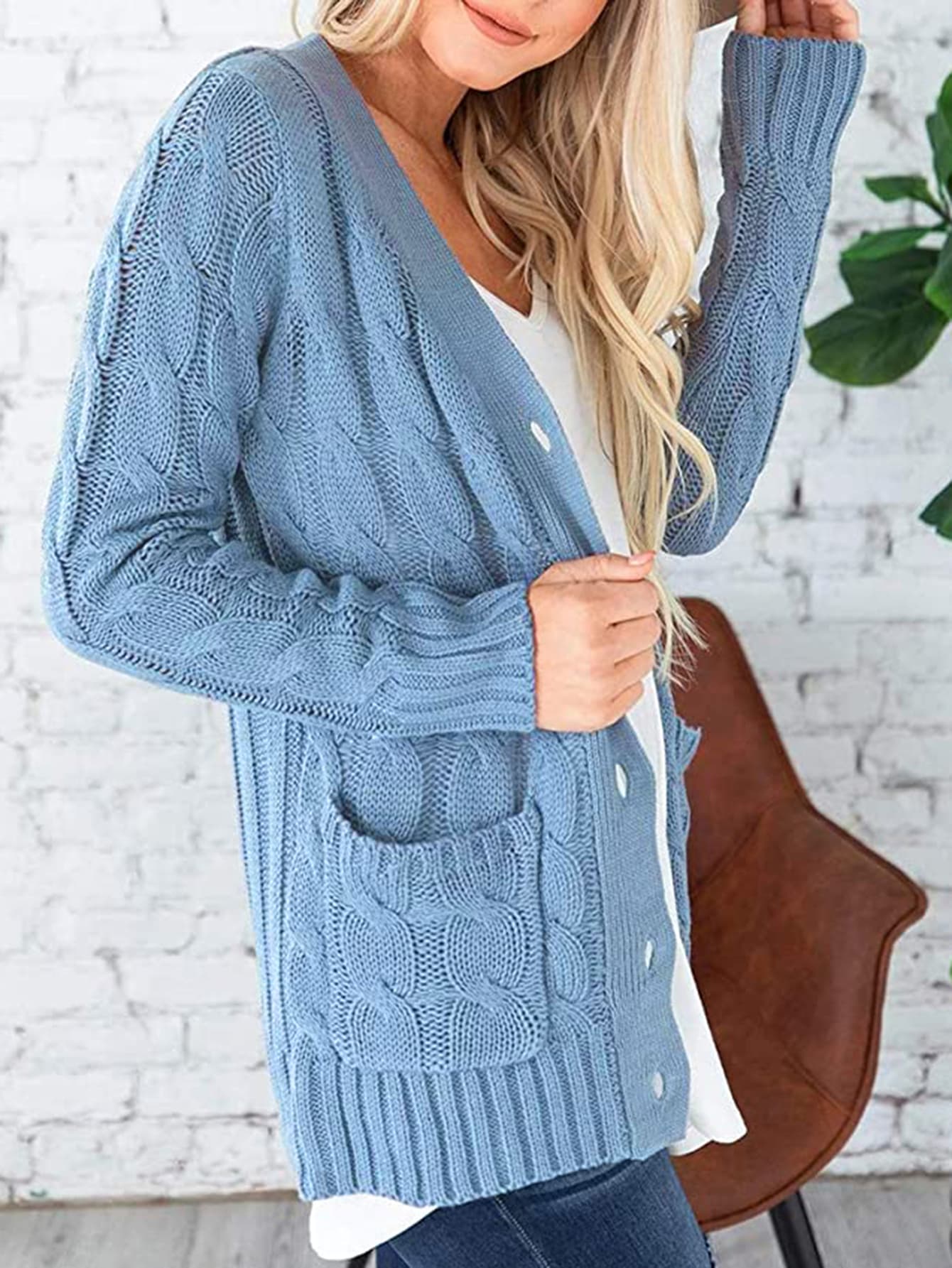 SavannahTree Cable-Knit Buttoned Cardigan with Pockets