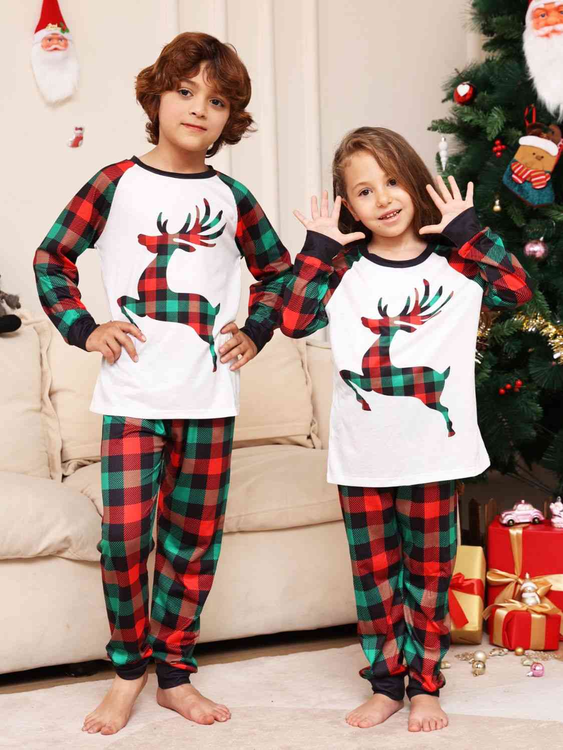 LITTLE KIDS CHRISTMAS Reindeer Graphic Top and Plaid Pants Set SZ 3M-18M