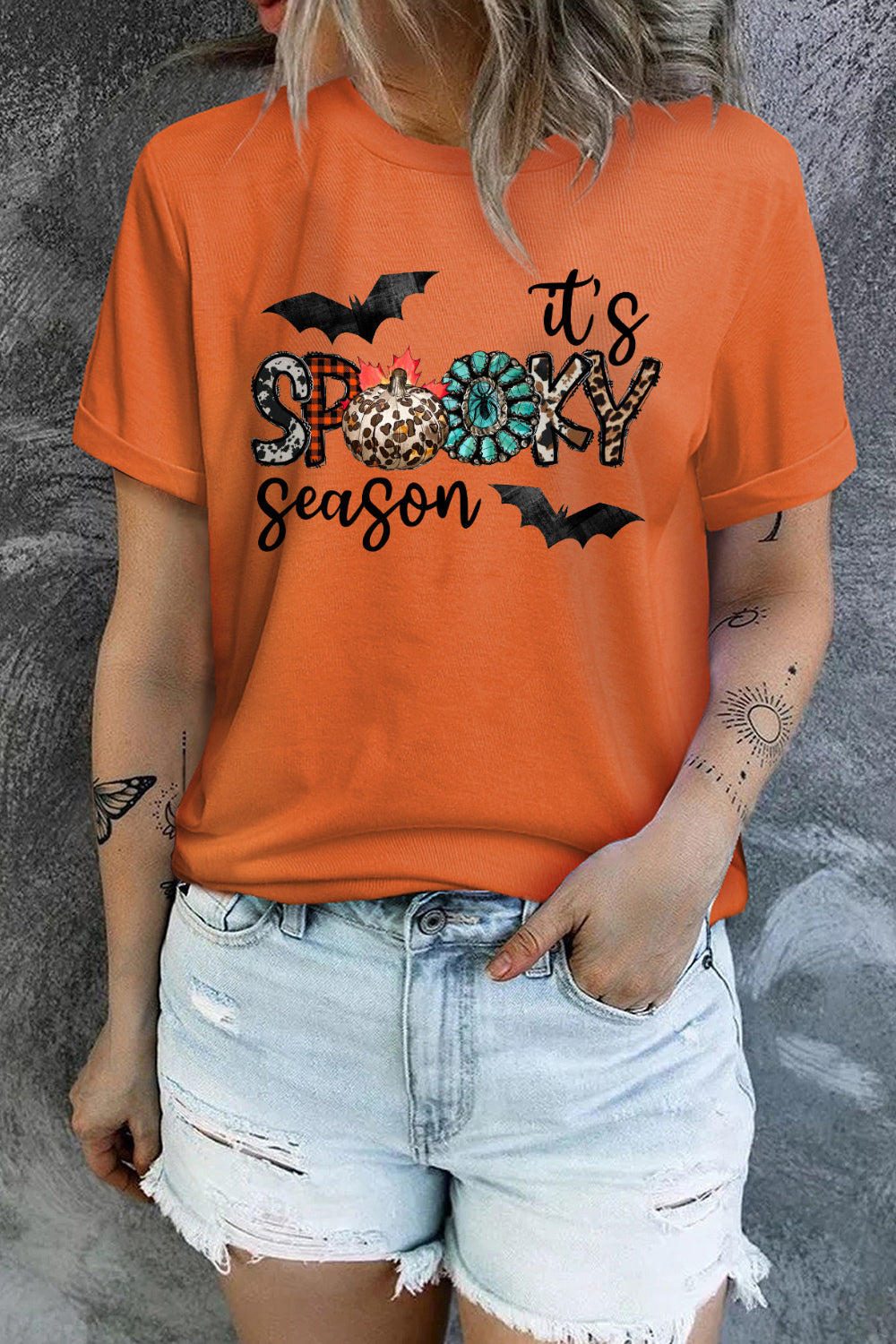 Full Size Round Neck Short Sleeve IT'S SPOOKY SEASON Graphic T-Shirt