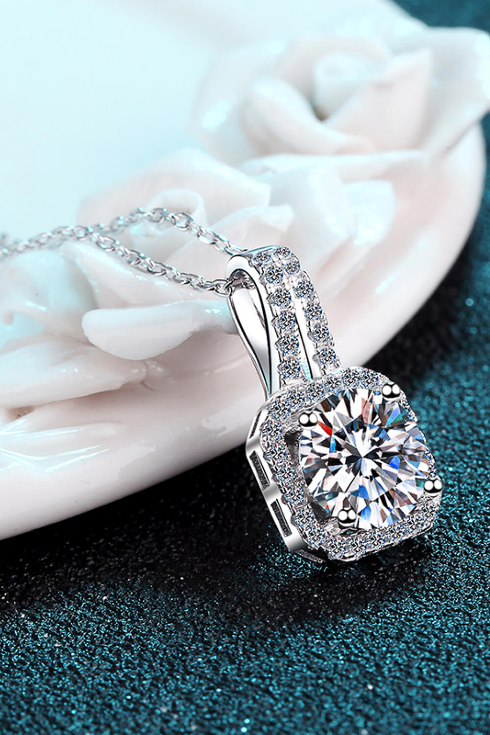 1 Carat Moissanite Necklace