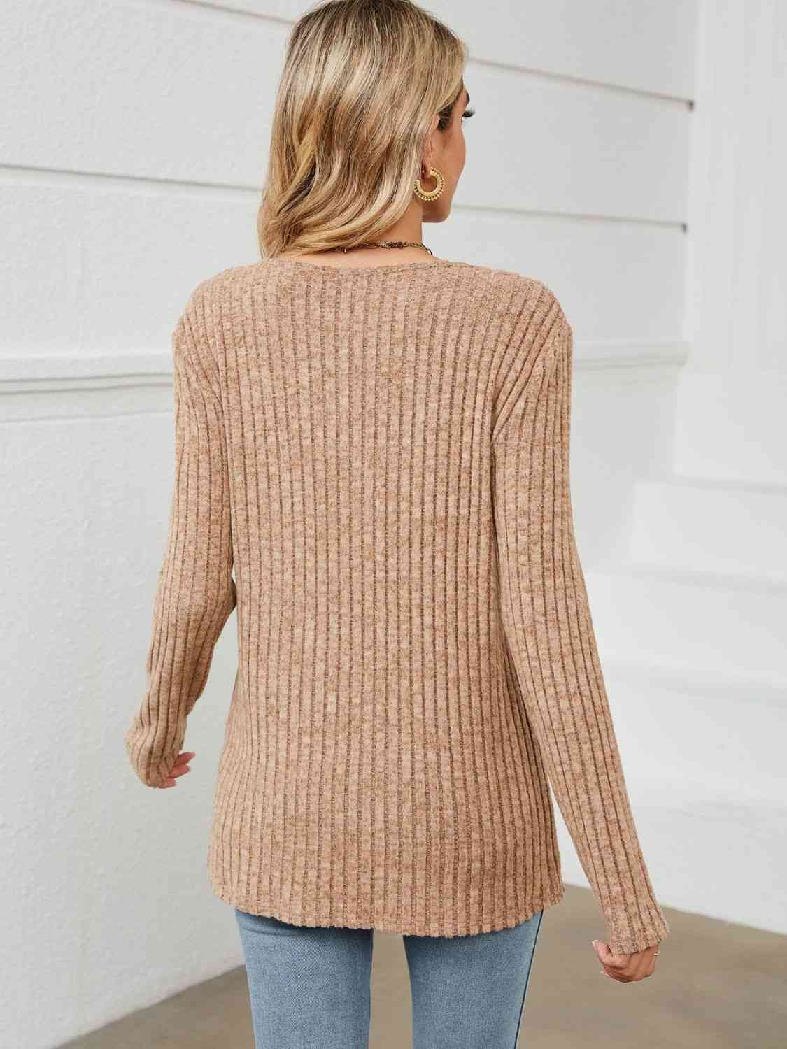 Contrast V-Neck Long Sleeve Blouse